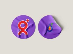 glossy-round-sticker-mock-up-photo-shop