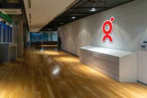 office-corridor-wall-logo-mock-up