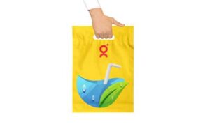 handle-bag-mock-up-with-logo