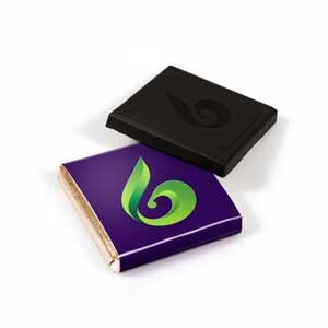 chocolate-with-box-logo-mock-up
