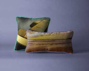 square-rectangular-pillow-mock-up