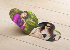 heart-shaped-leaflet-mock-up