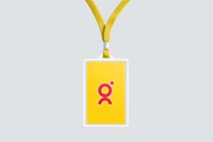 vertical-identity-card-mock-up