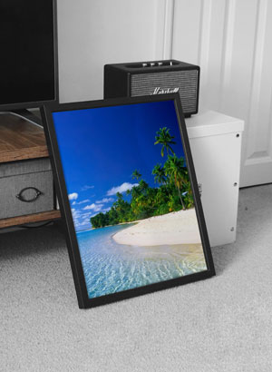 frame-mock-up-on-floor