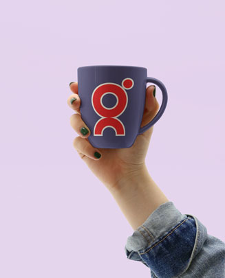 hand-holding-mug-mock-up