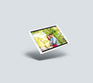 i-pad-2-air-gravity-horizontal-mock-up