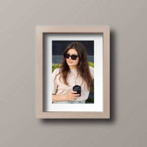 wood-photo-frame-mock-up