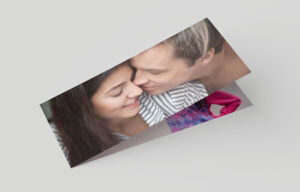single-fold-horizontal-leaflet-mock-up