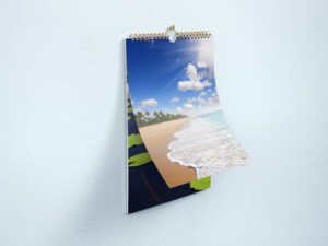 vertical-wall-calendar-mockup