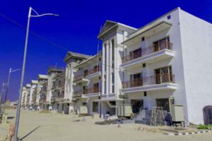 Side-view of new-constructed residential multistorey building